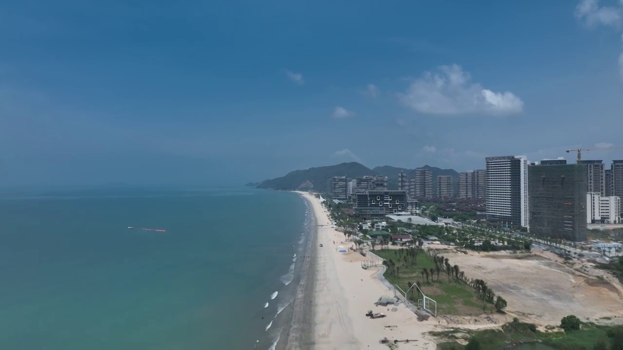 海滩沙滩海浪海边海水海岛视频素材