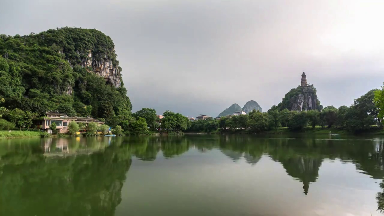 桂林穿山雨视频素材