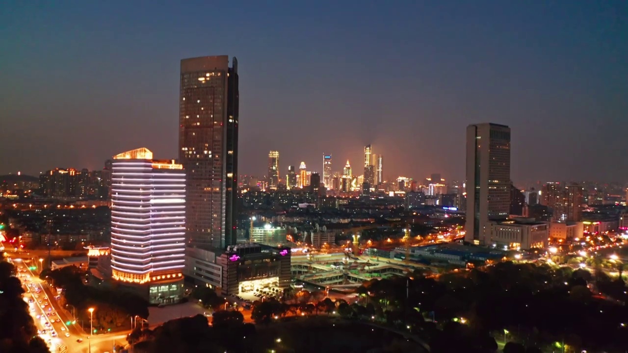 江苏 无锡 地标 太湖广场 夜景 航拍视频 4K视频素材