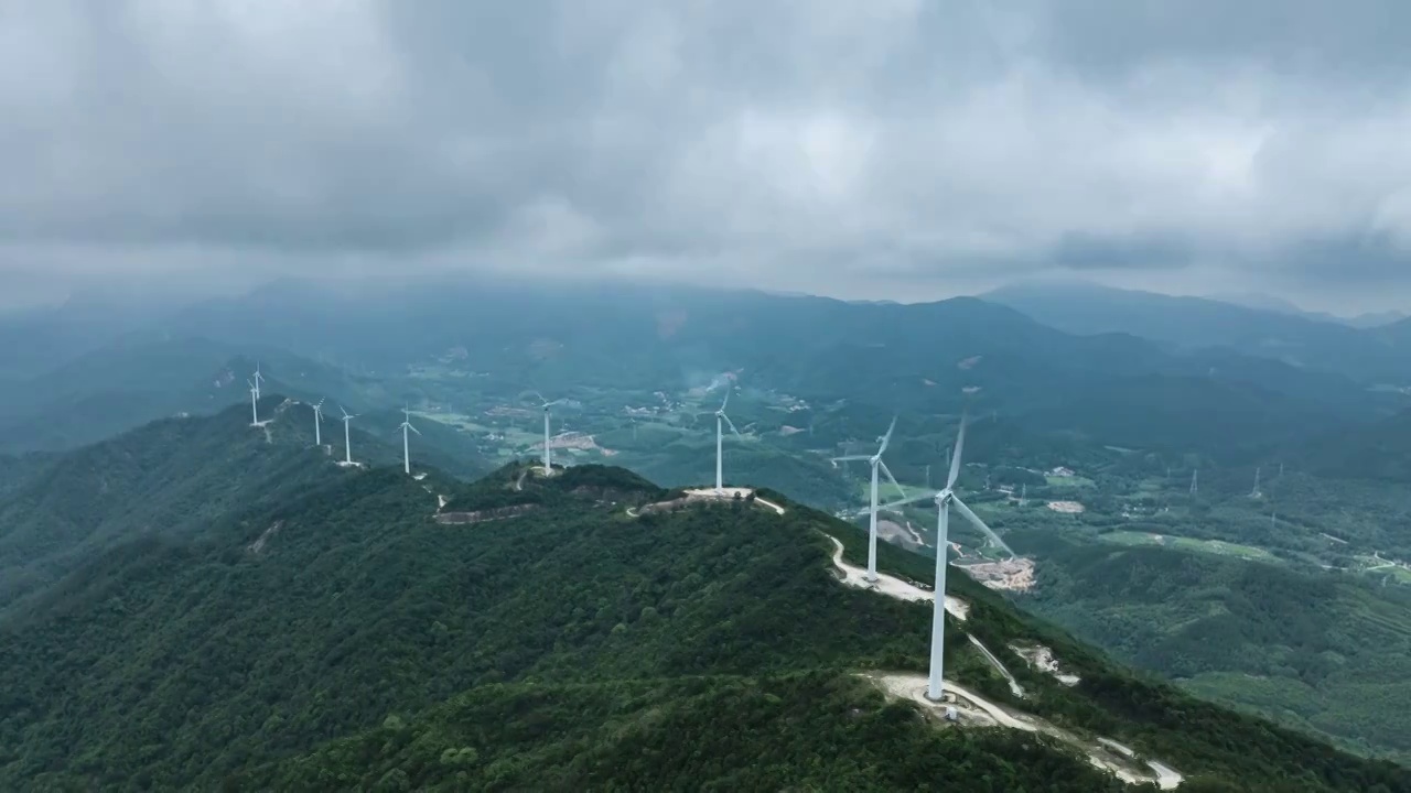 广东江门台山隆文老村风车山航拍美景视频素材