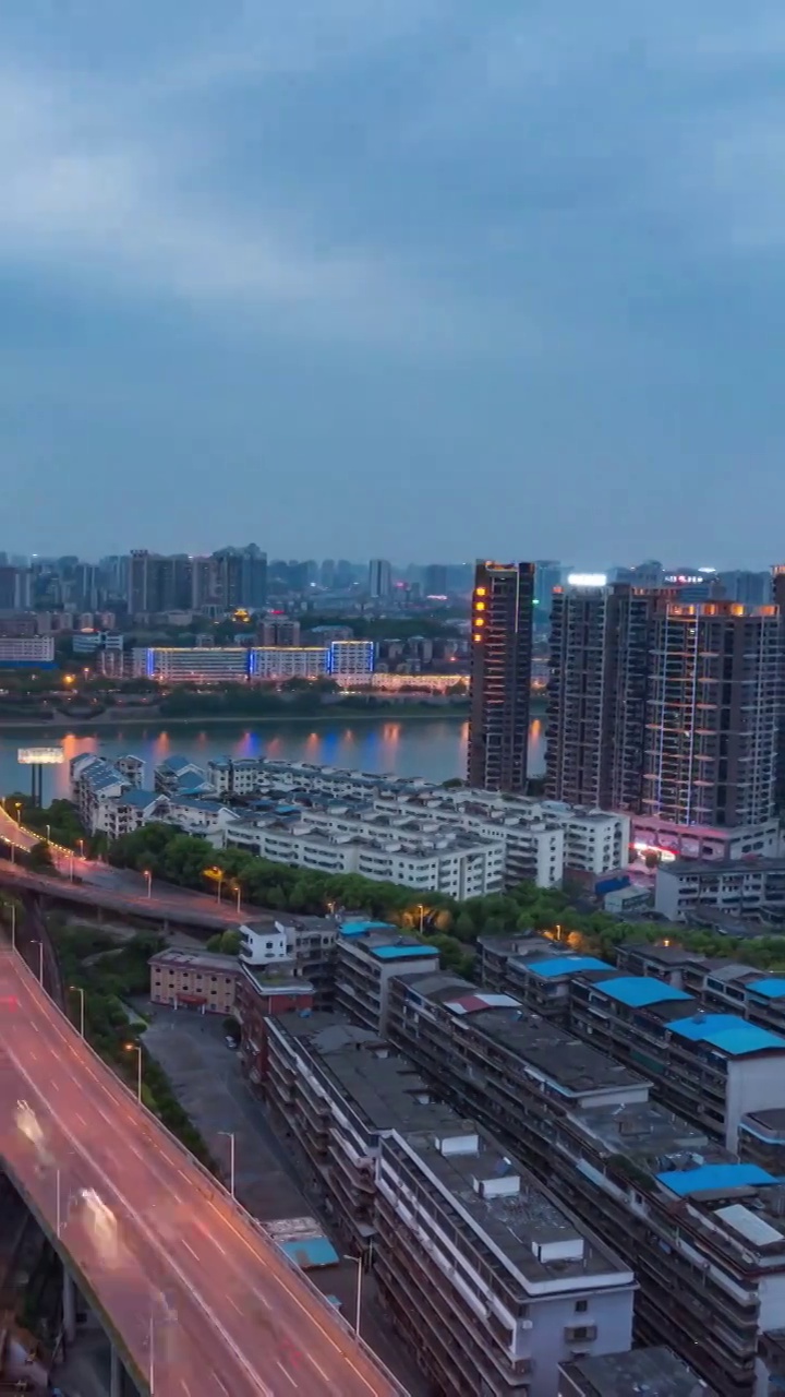 湖南衡阳湘江大桥日落夜景延时摄影视频素材