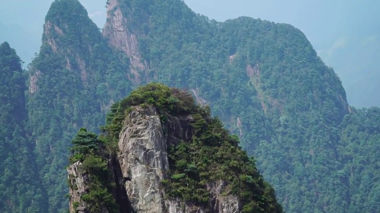 湖南郴州莽山五指峰景区4k航拍视频素材