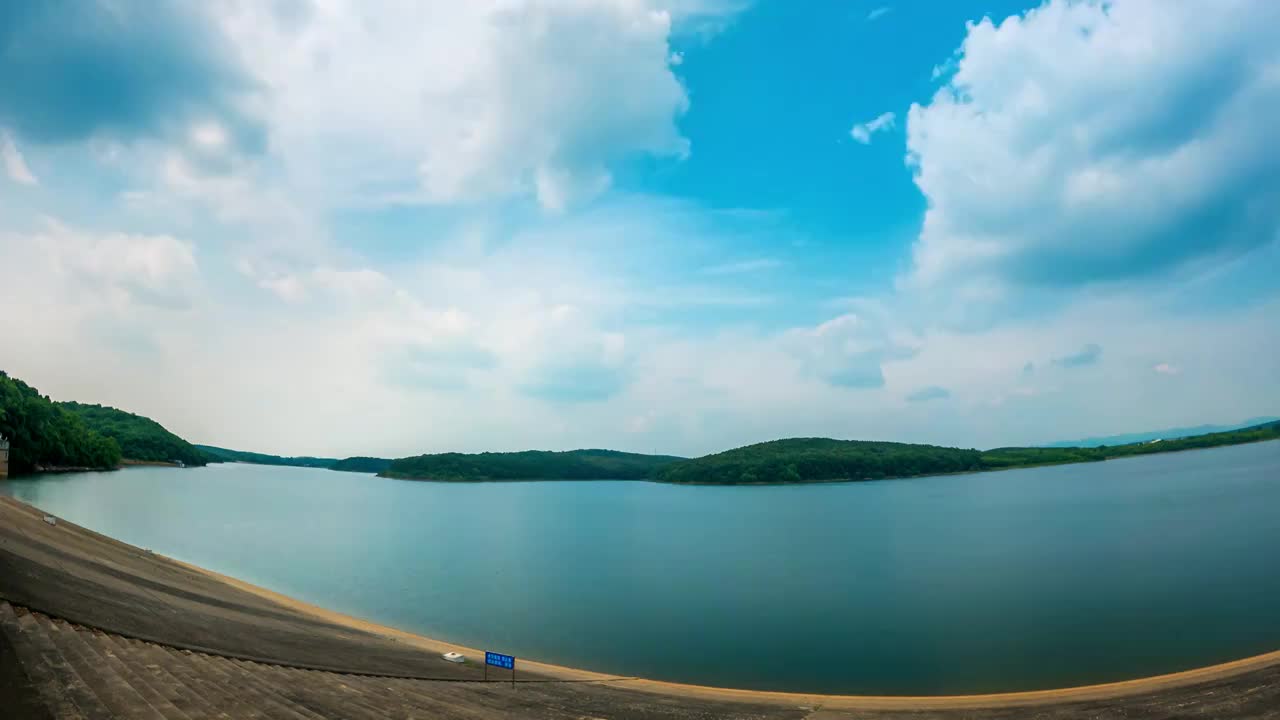 湖北荆门钟祥石门水库延时摄影视频素材