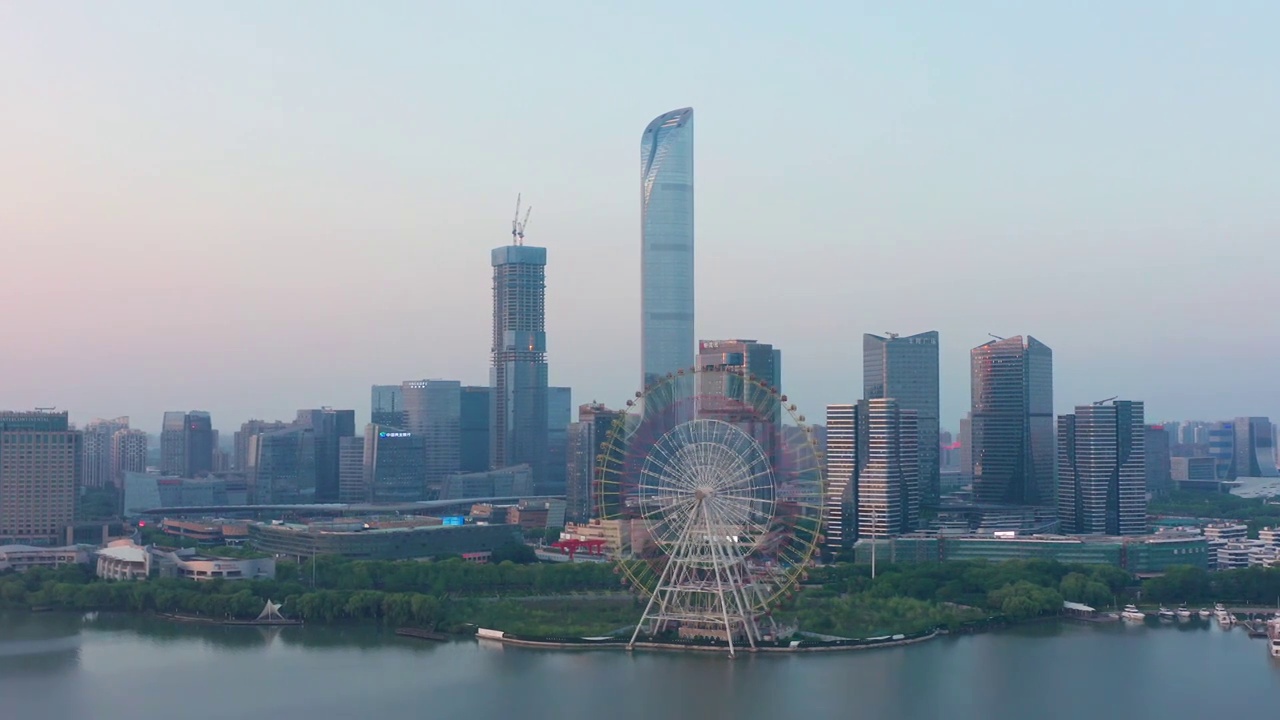 苏州园区傍晚时分的金鸡湖风景视频素材