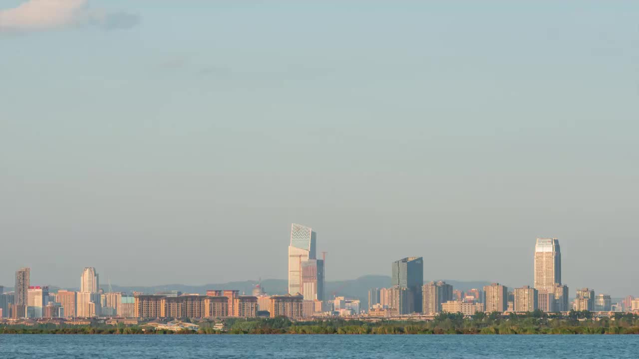 夏天的中国云南昆明城市风光视频素材