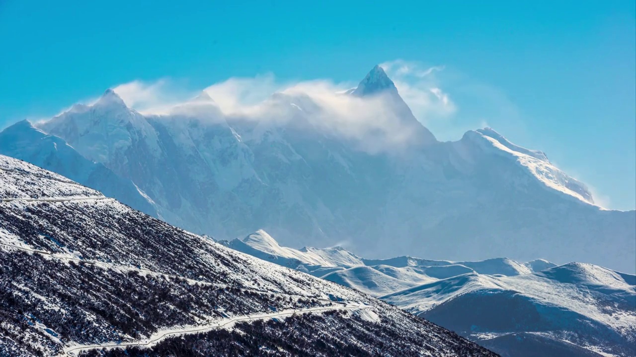 中国西藏自治区林芝地区色季拉山南迦巴瓦峰视频素材