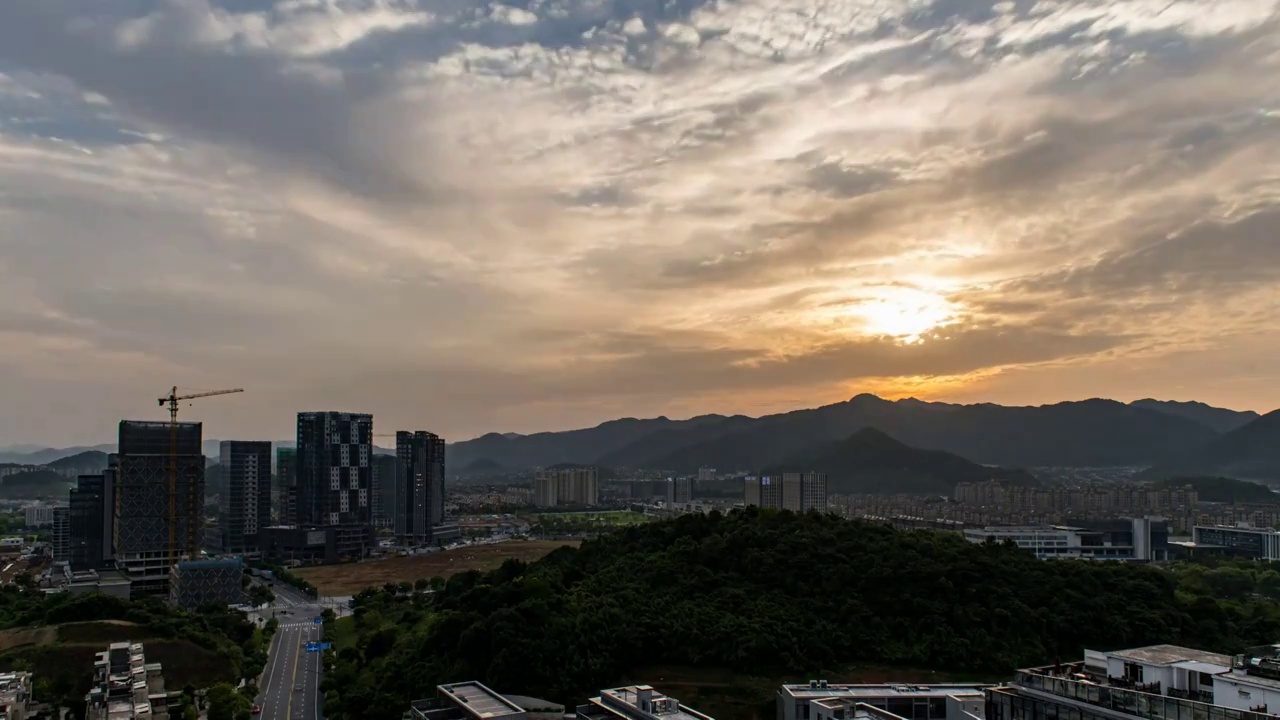 浙江杭州：芒种节气的晚霞视频素材