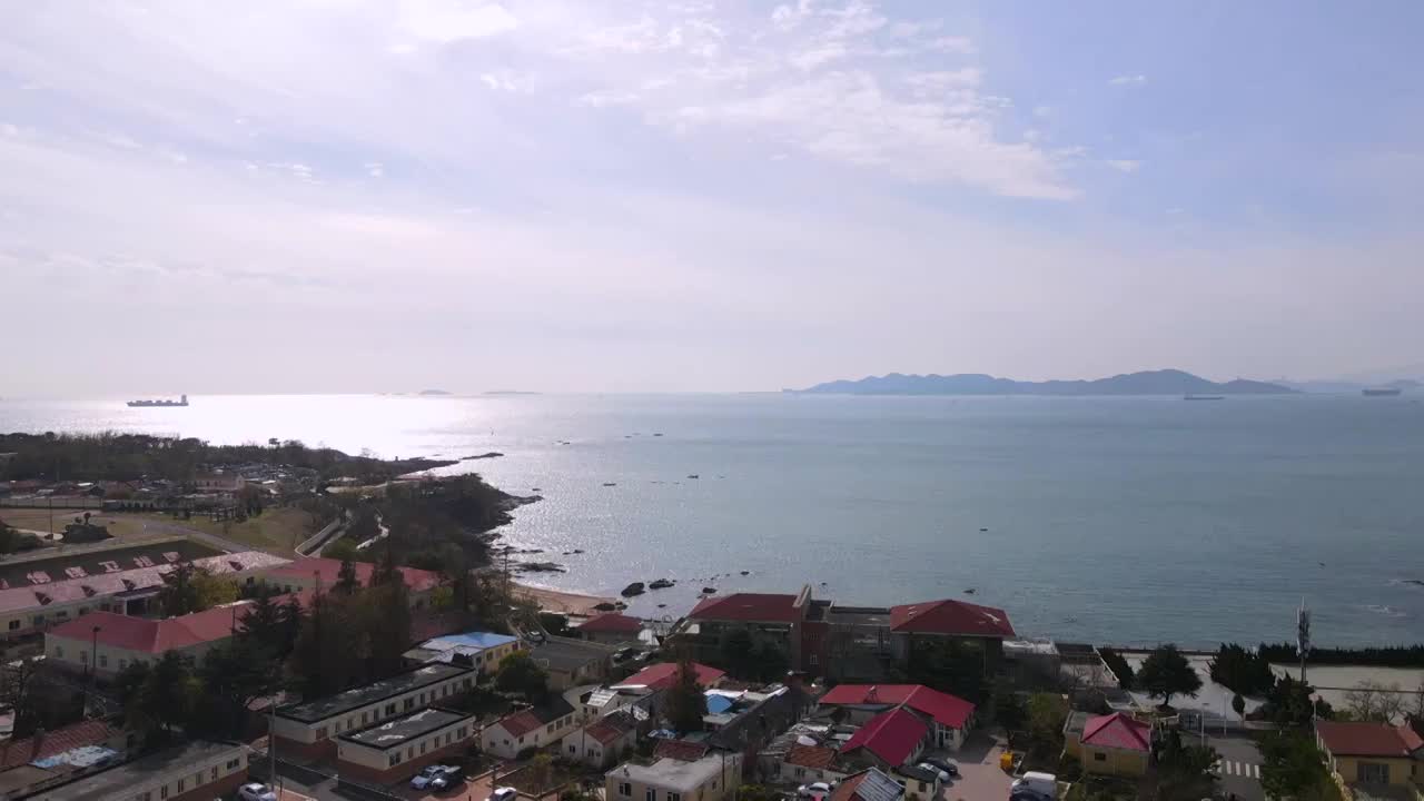 航拍青岛海岸线老城区风光全景视频素材