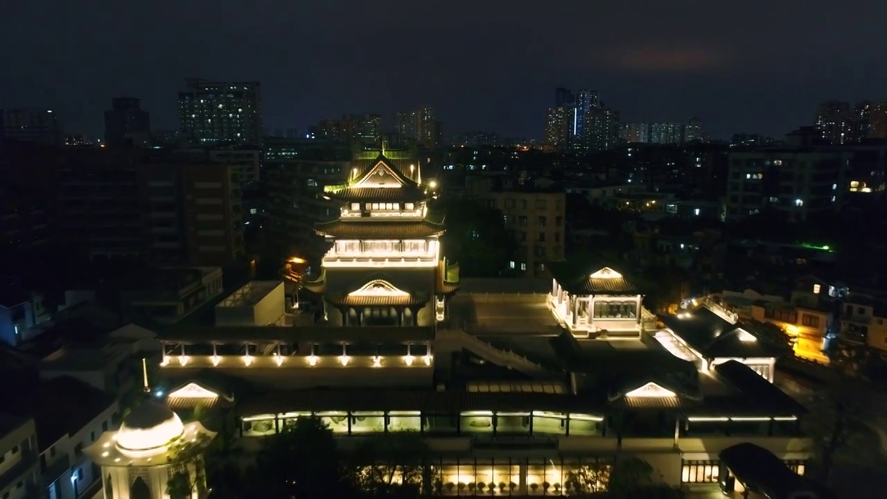 广州粤剧艺术博物馆夜景航拍视频素材