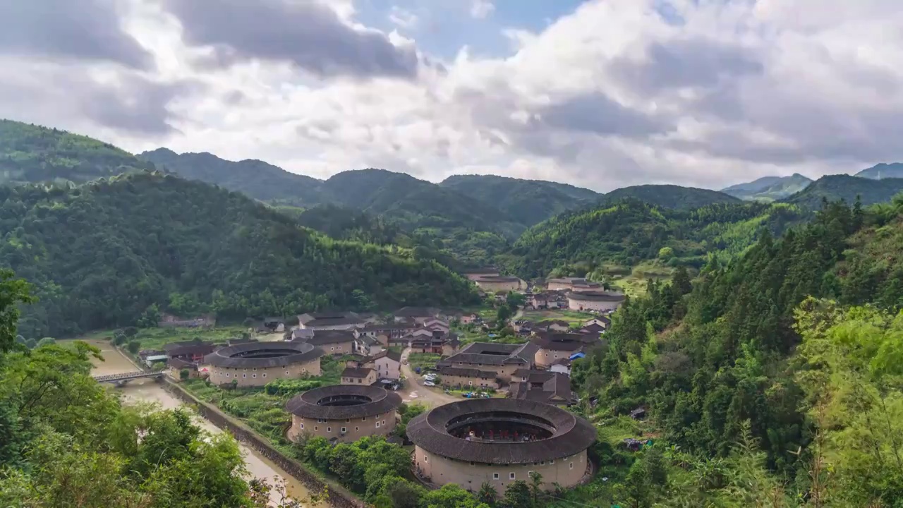 福建龙岩南靖河坑土楼群视频素材