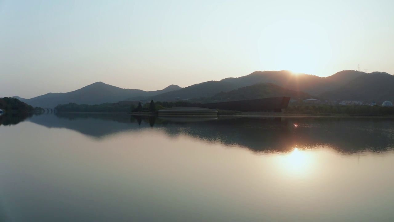 航拍杭州萧山湘湖景区视频素材