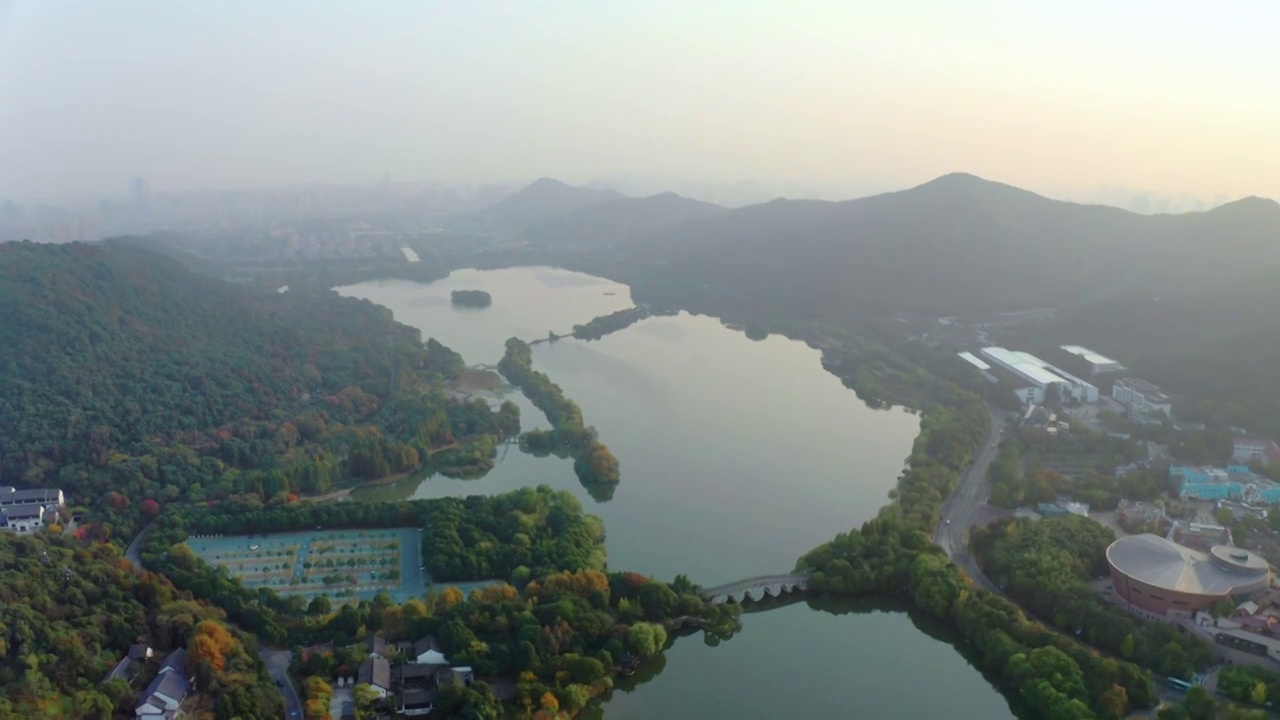 航拍杭州萧山湘湖景区视频素材