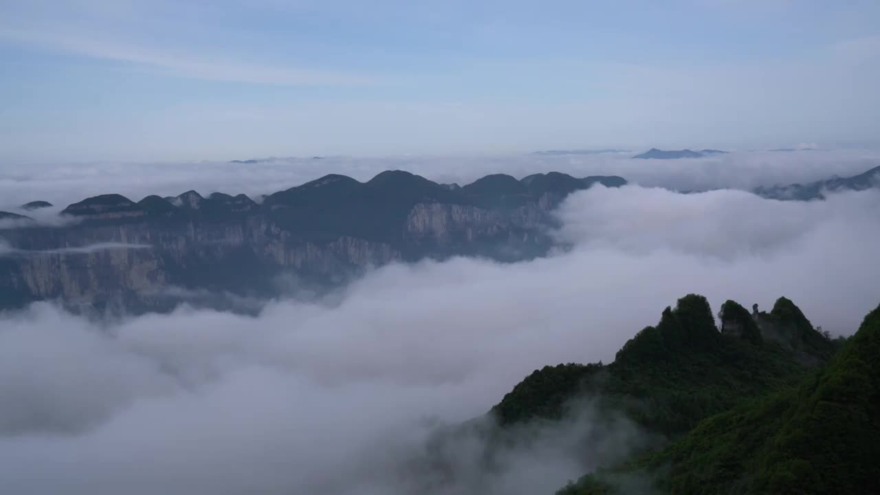 国有地质公园湖北恩施大峡谷绝壁长廊朝天笋风光视频素材