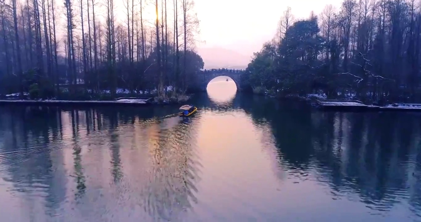 杭州 西湖 大雪 杨公堤 雪景视频素材