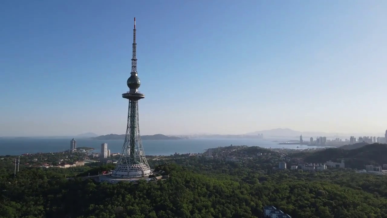 航拍青岛太平山电视塔城市景观  4k视频素材