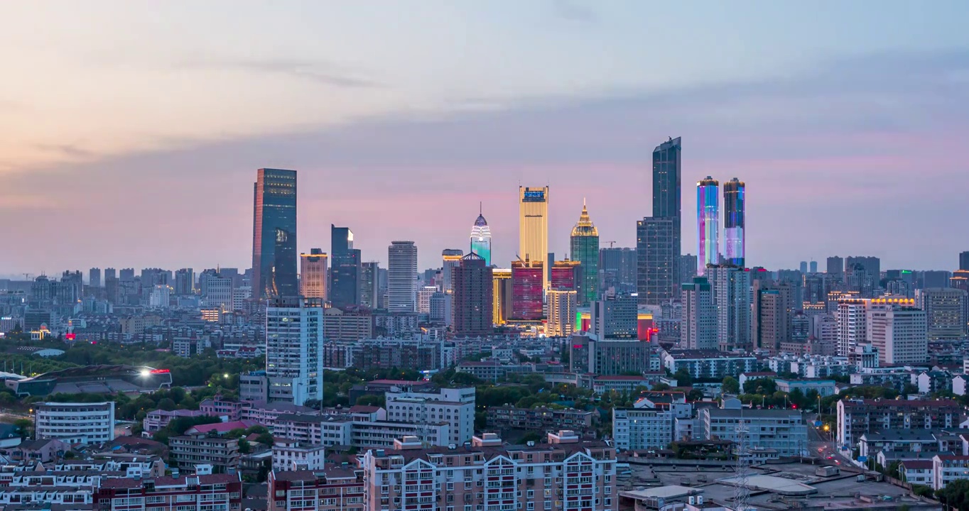 长三角地区江苏省无锡市城市建筑夜景延时风光视频素材