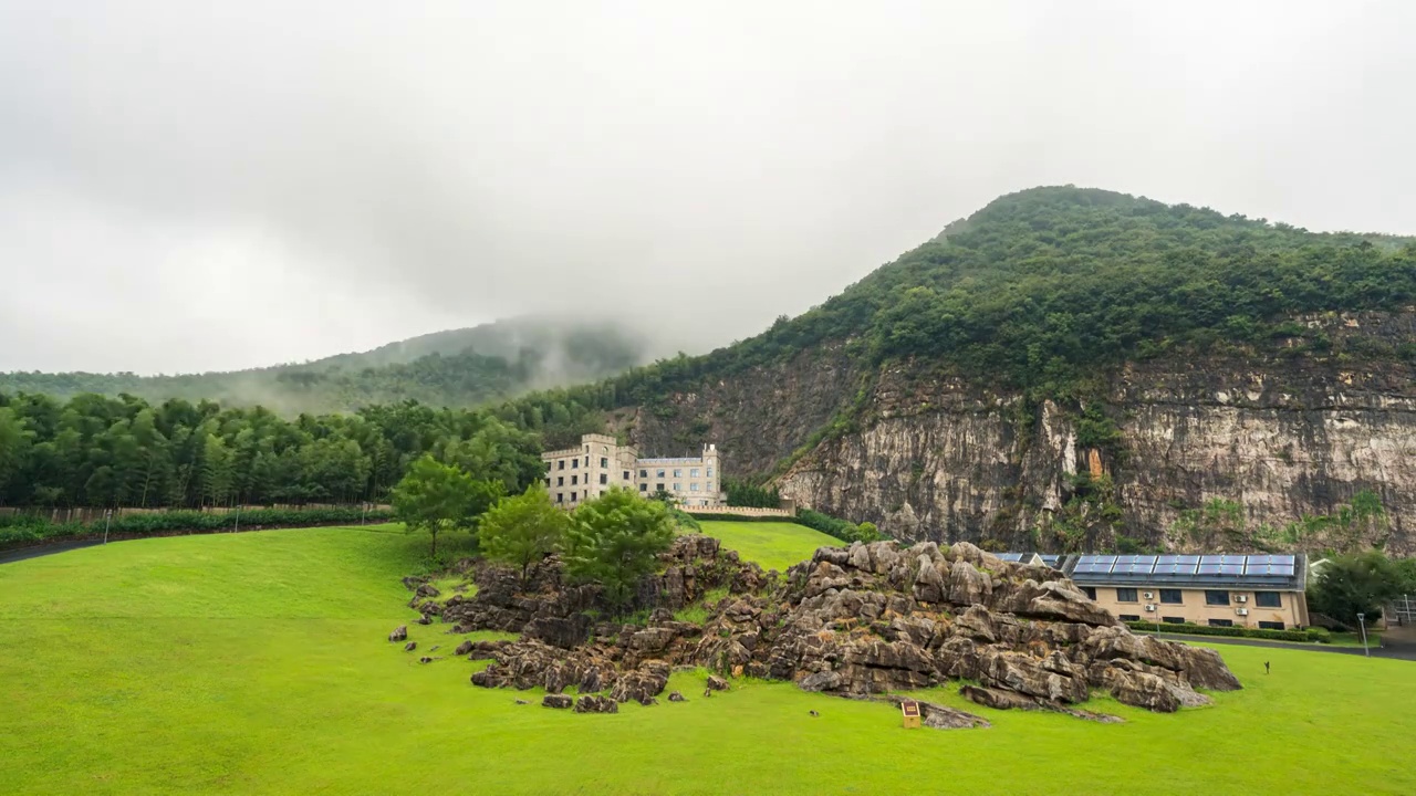 宜兴富陶温泉酒店云海视频素材