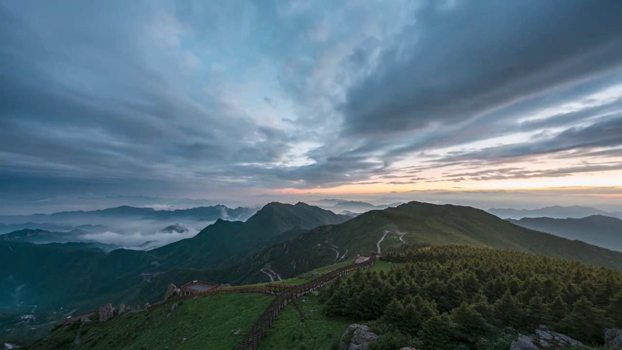 北京房山百草畔自然风景区晚霞云海视频素材