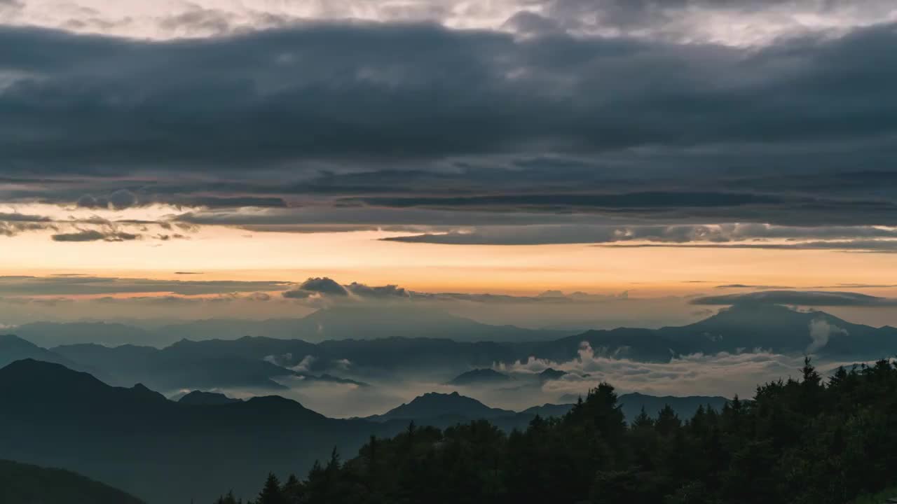 北京房山百草畔自然风景区晚霞云海视频素材