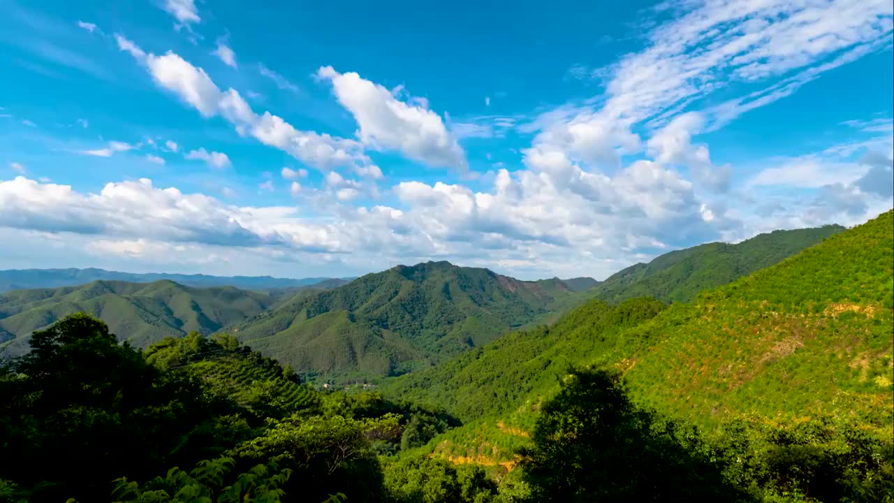 台风“暹芭”来临前的清远笔架山风景延时摄影视频素材