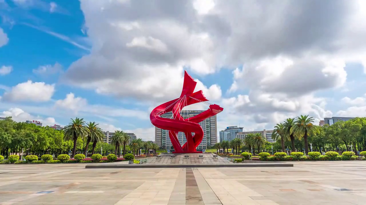 东莞地标市中心蓝天白云延时视频素材