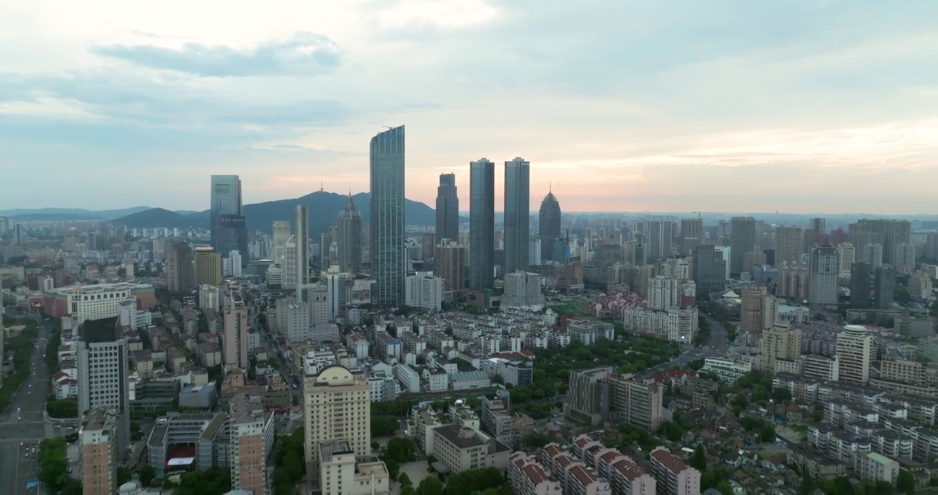 江苏省无锡市城市建筑日落晚霞夜景风光视频素材