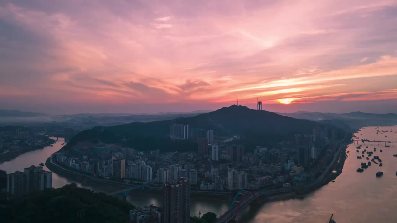 广西梧州市河东鸳江春泛日出延时风光视频素材