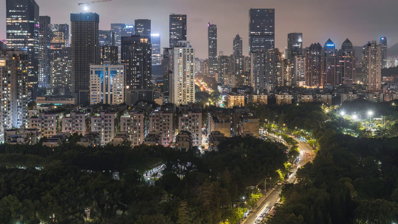 城市夜晚大场景车流车轨延时视频素材