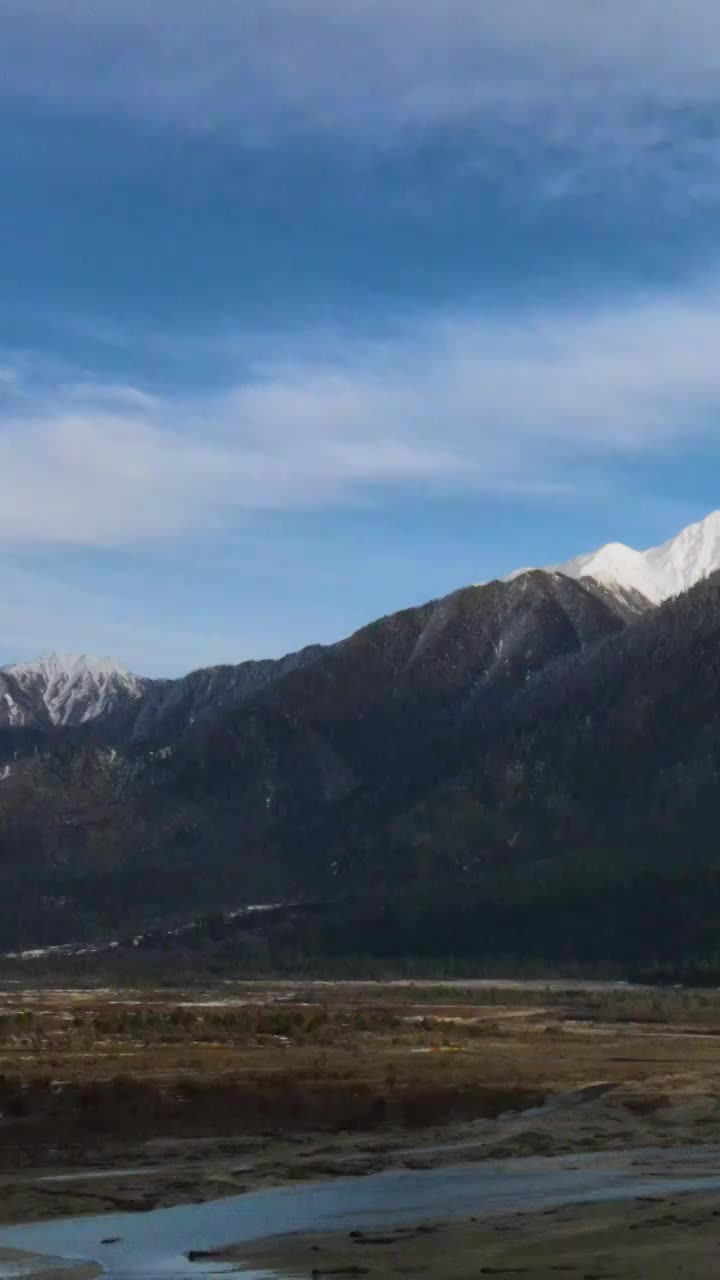 高清航拍西藏风景318国道视频素材