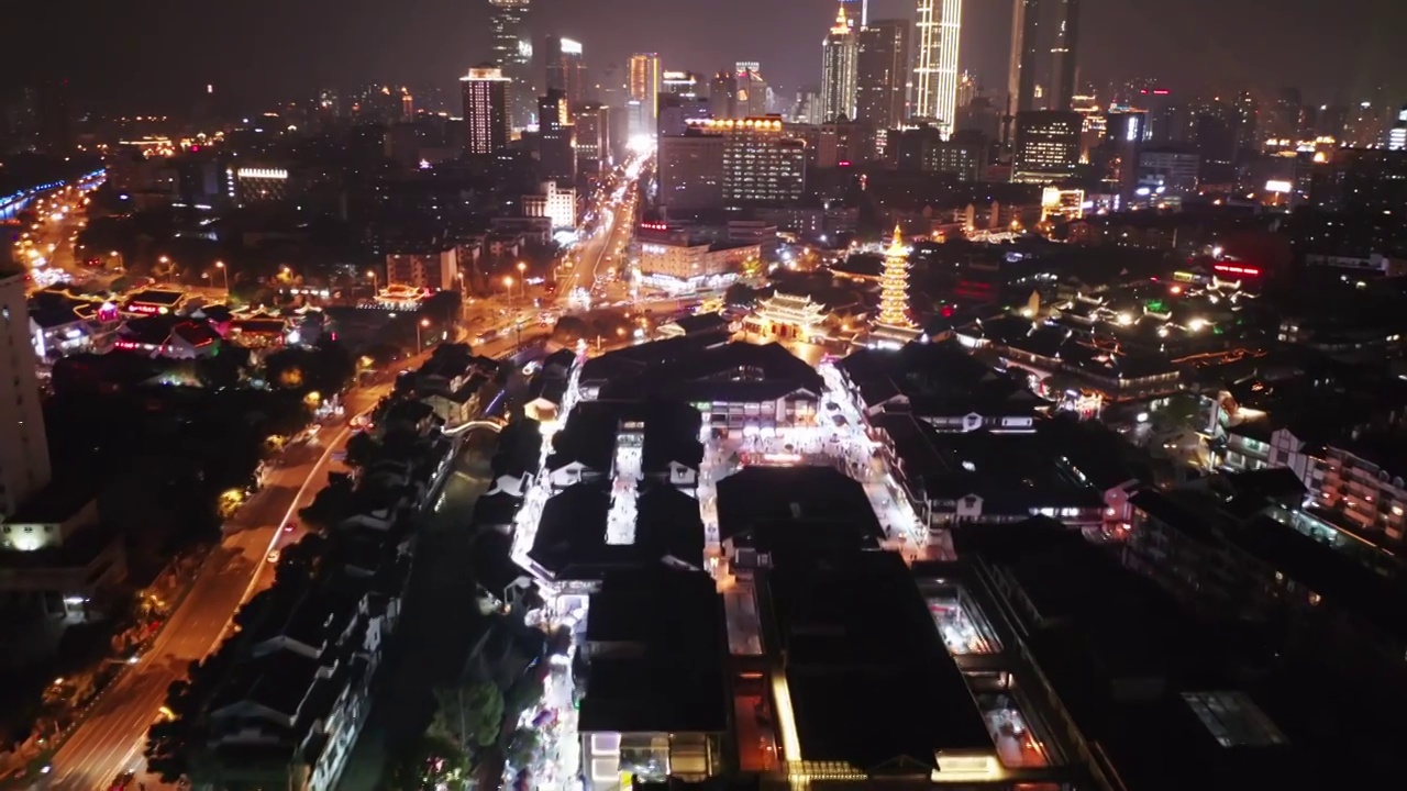 江苏 无锡 夜景 清名桥历史街区 古运河 南禅寺 航拍视频 4K视频素材