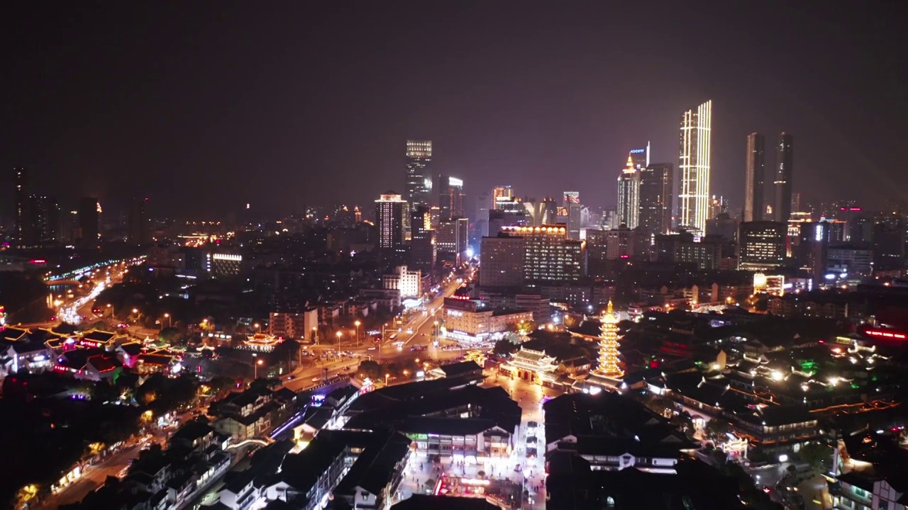 江苏 无锡 夜景 清名桥历史街区 古运河 南禅寺 航拍视频 4K视频素材