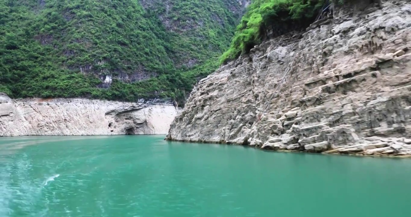 天下绝景国家重点5A级旅游风景区小三峡视频素材