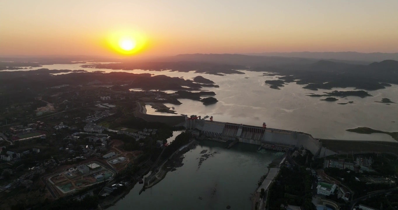 航拍南水北调丹江口水库大坝视频素材