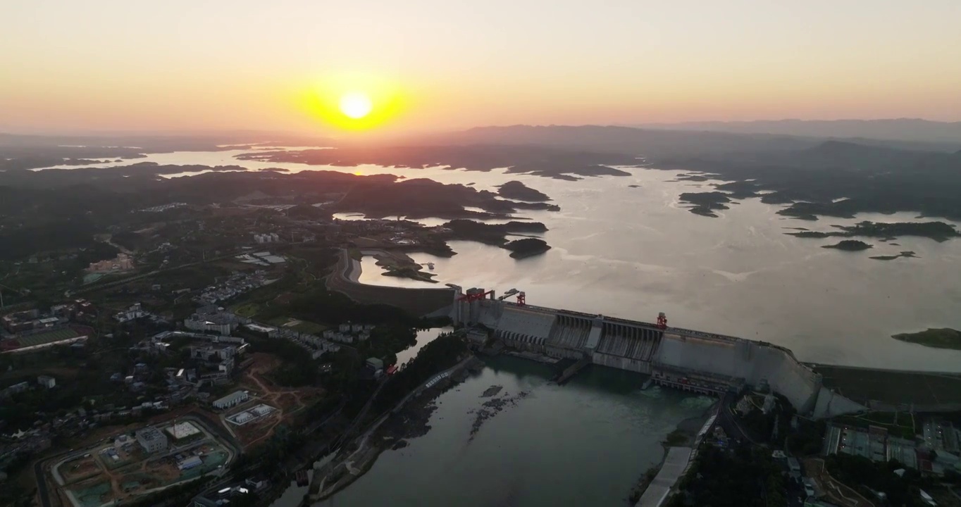 航拍南水北调丹江口水库大坝视频素材