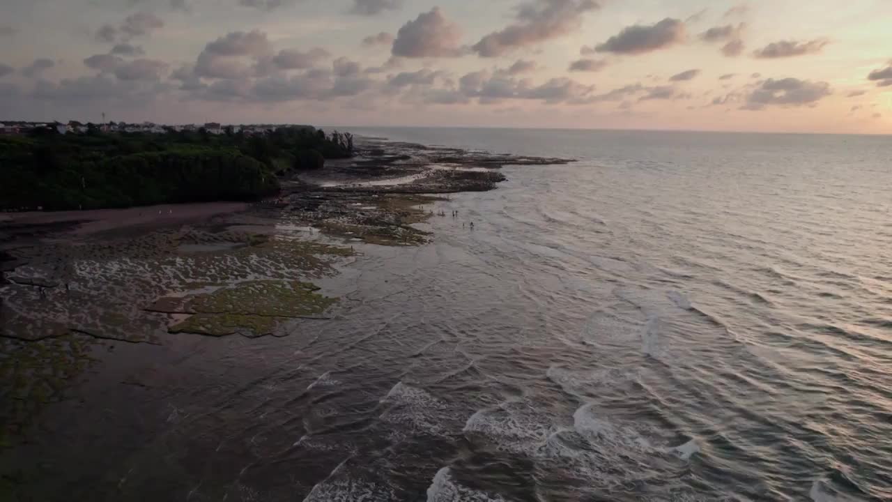 海上日出波浪视频素材