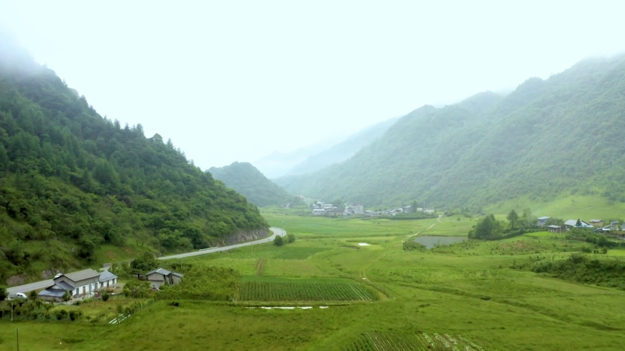 航拍国家森林公园4A级景区重庆红池坝风景区视频素材