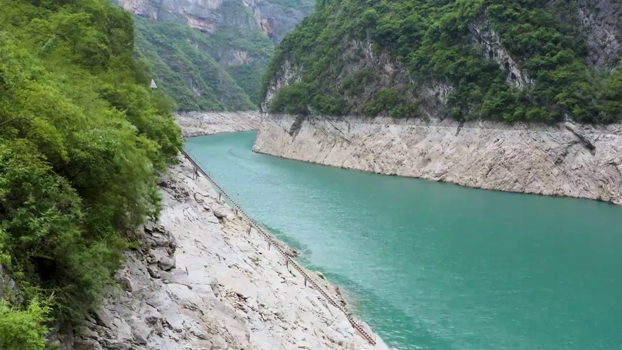 航拍天下绝景5A景区国家重点风景名胜小三峡视频素材