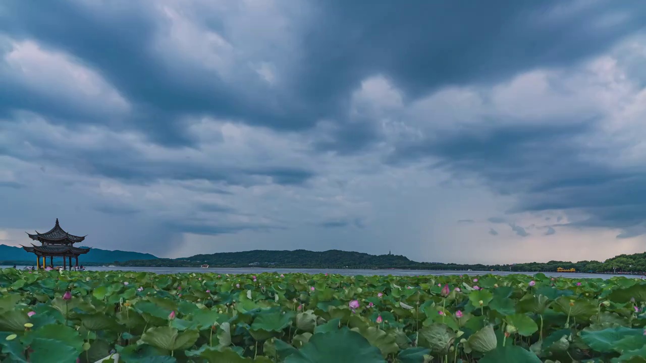 集贤亭多云延时视频素材