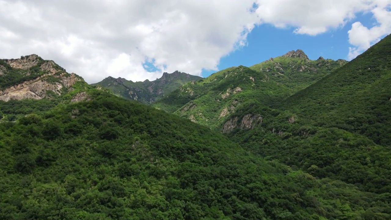 北京门头沟灵山自然风景区东灵山视频素材