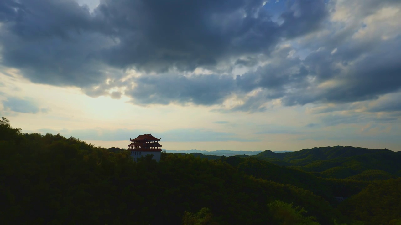 天空 云 乌云 云景 云彩 飘动 竹 竹林 风景 清新 自然 绿色 环保 山 山脉视频素材