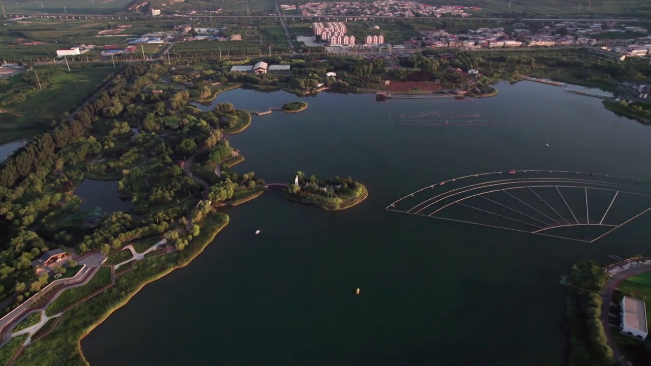 航拍龙泉湖湿地视频素材