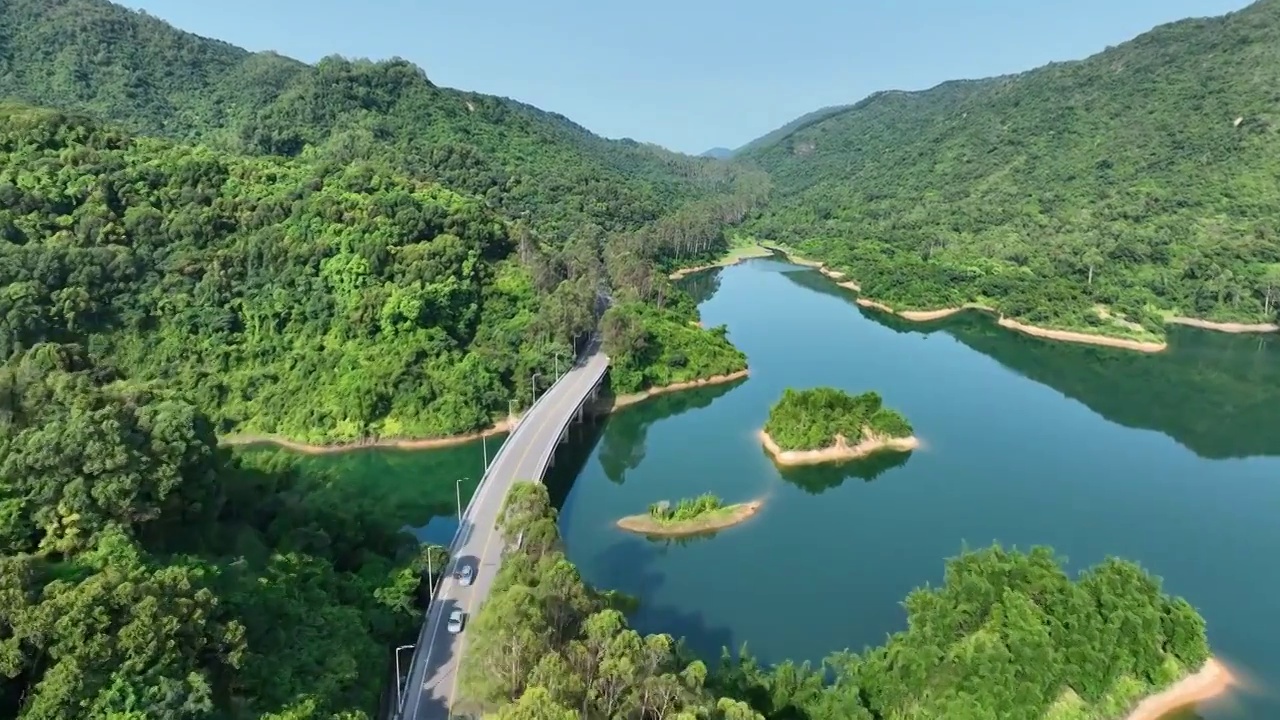 广东中山市最美公路翠山公路航拍视频素材