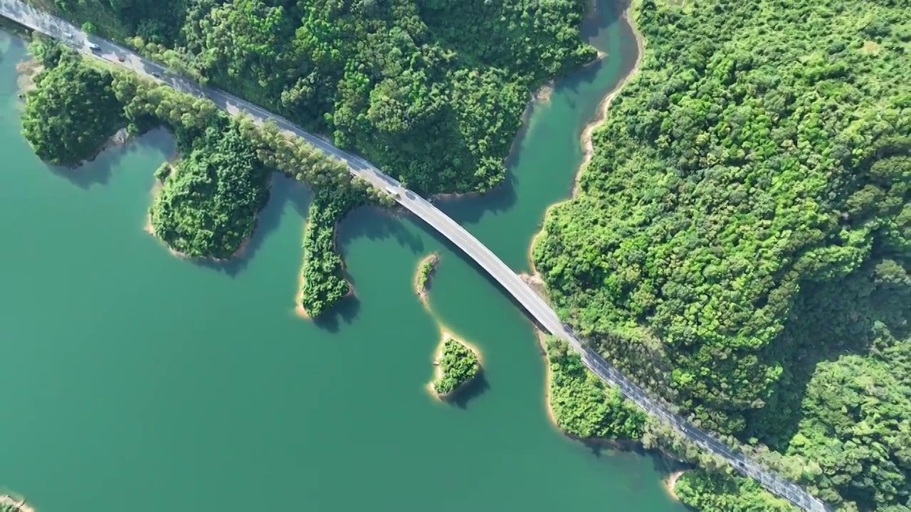 广东中山市最美公路翠山公路航拍视频素材