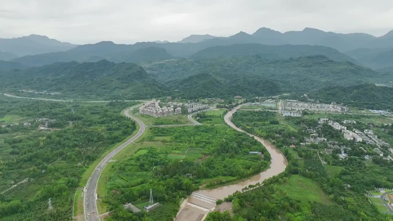 崇州市九龙沟风景区入口鸟瞰视频素材