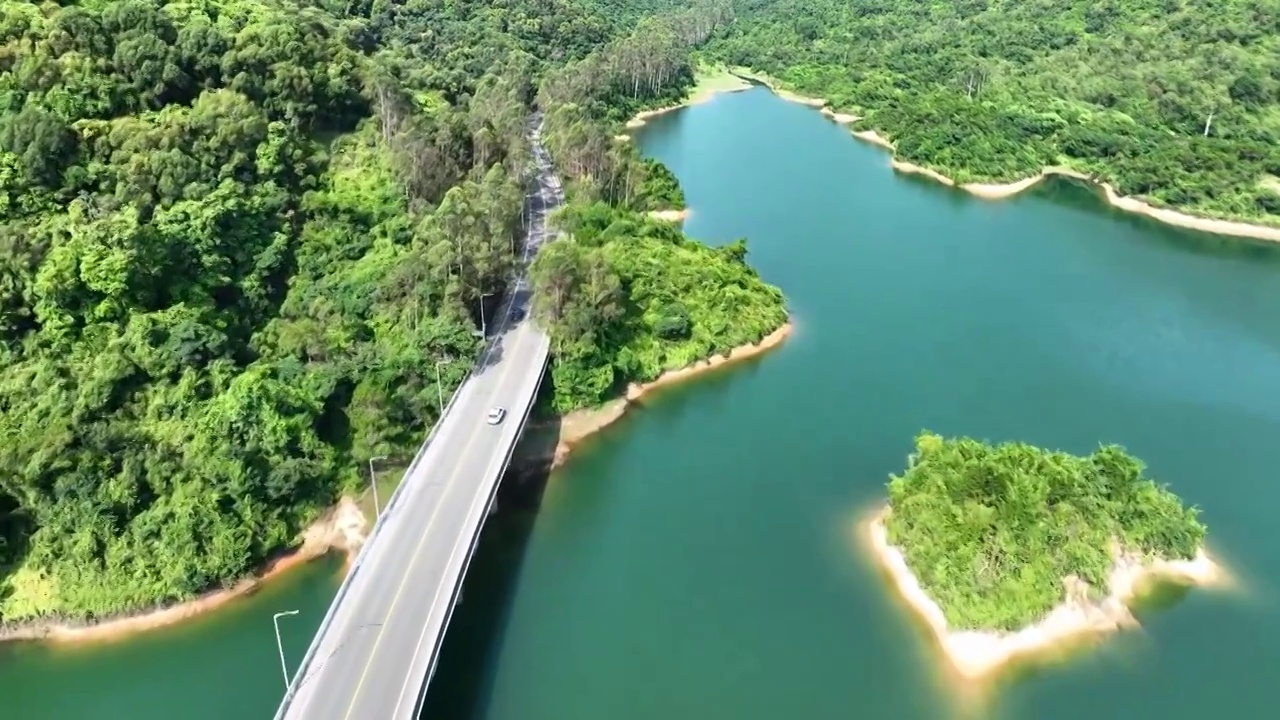 广东中山市最美公路翠山公路航拍视频素材