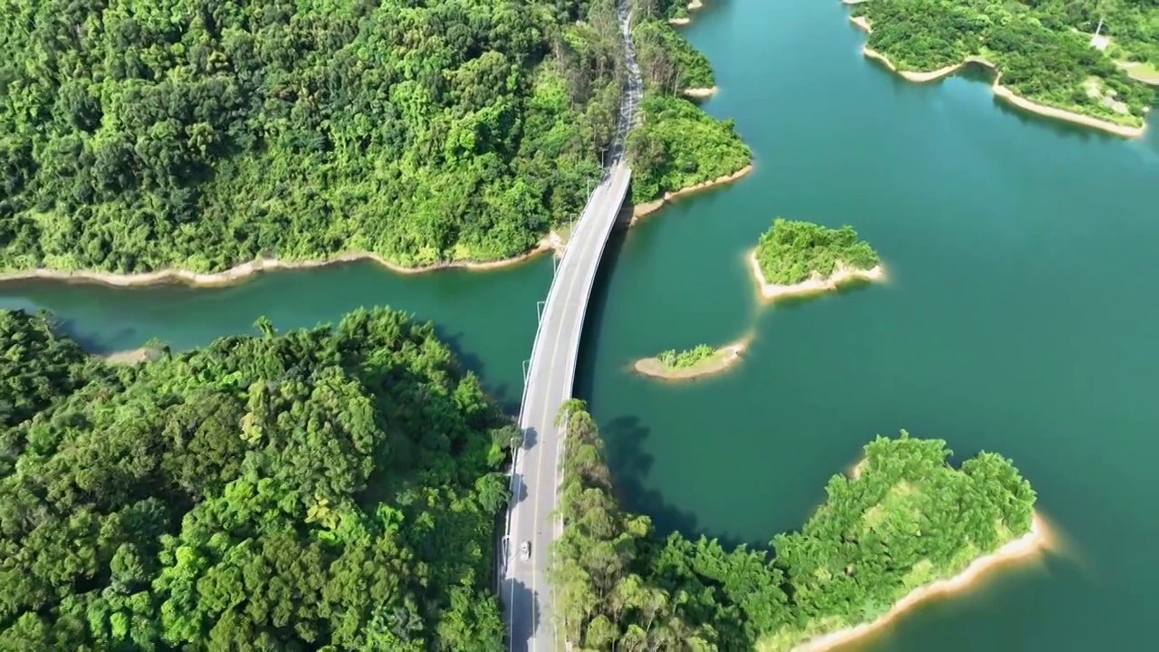 广东中山市最美公路翠山公路航拍视频素材