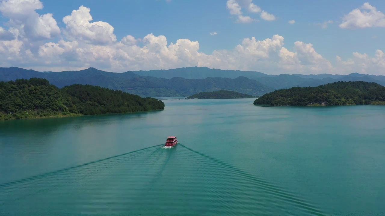 航拍湖南郴州市资兴市东江湖景区视频素材