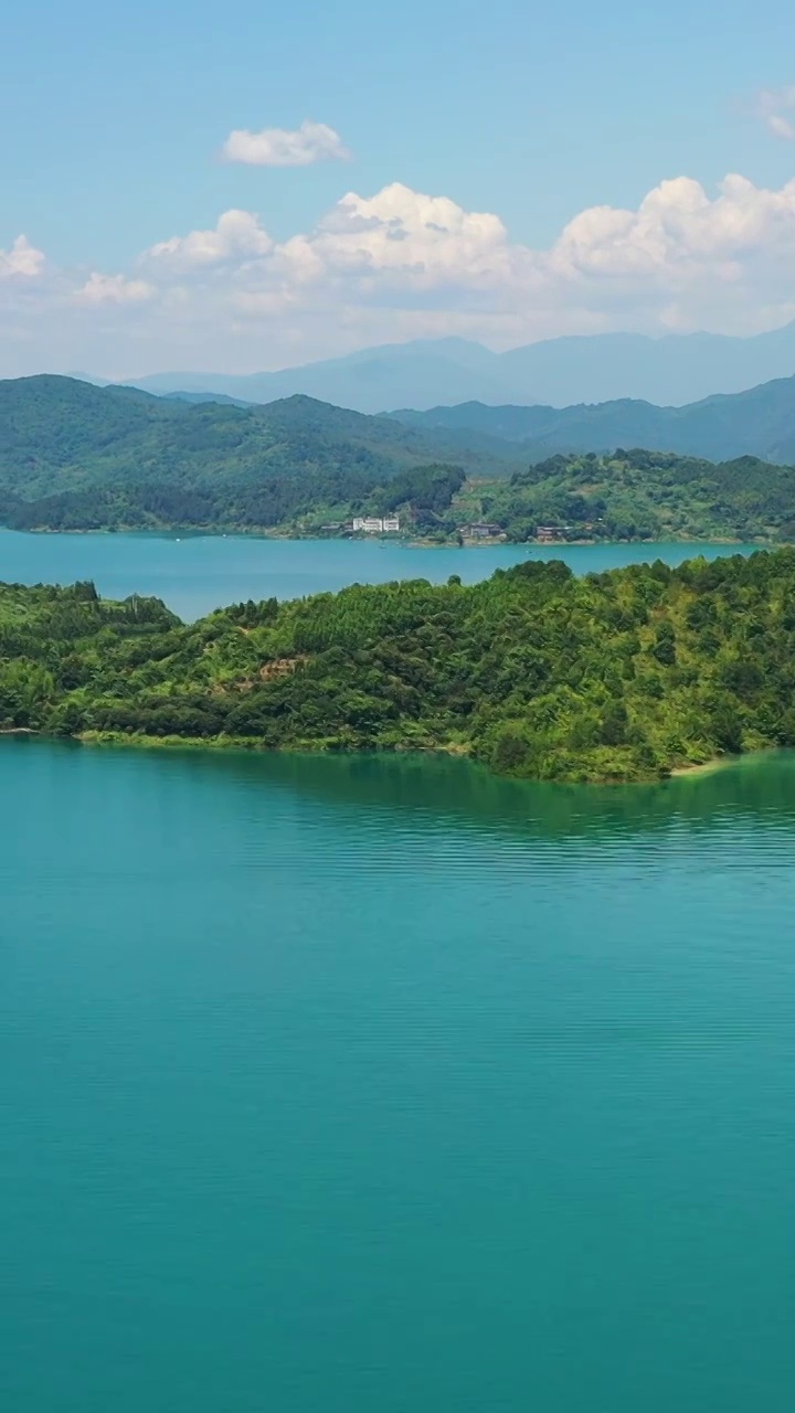 航拍湖南郴州市资兴市东江湖景区视频素材