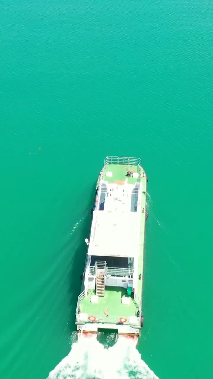 航拍湖南郴州市资兴市东江湖景区视频素材