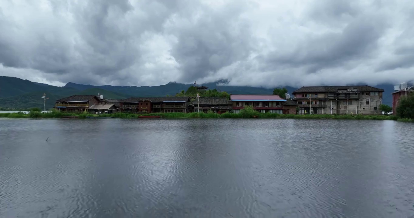 泸沽湖洛洼乡村田园风光航拍视频素材